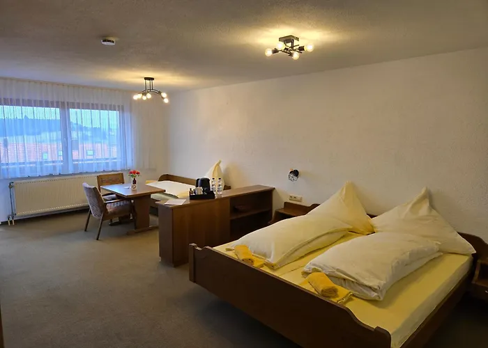 Πανσιόν Hauber - Kirschtortenzimmer Mit Balkon 3*